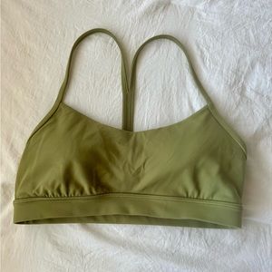 Lululemon Flow Y Sports Bra Brozen Green Color Size 8 EUC